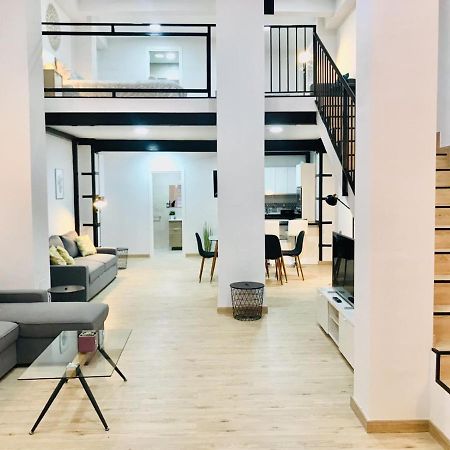 Modern & Spacious Apartment In Plaza De La Merced มาลากา ภายนอก รูปภาพ