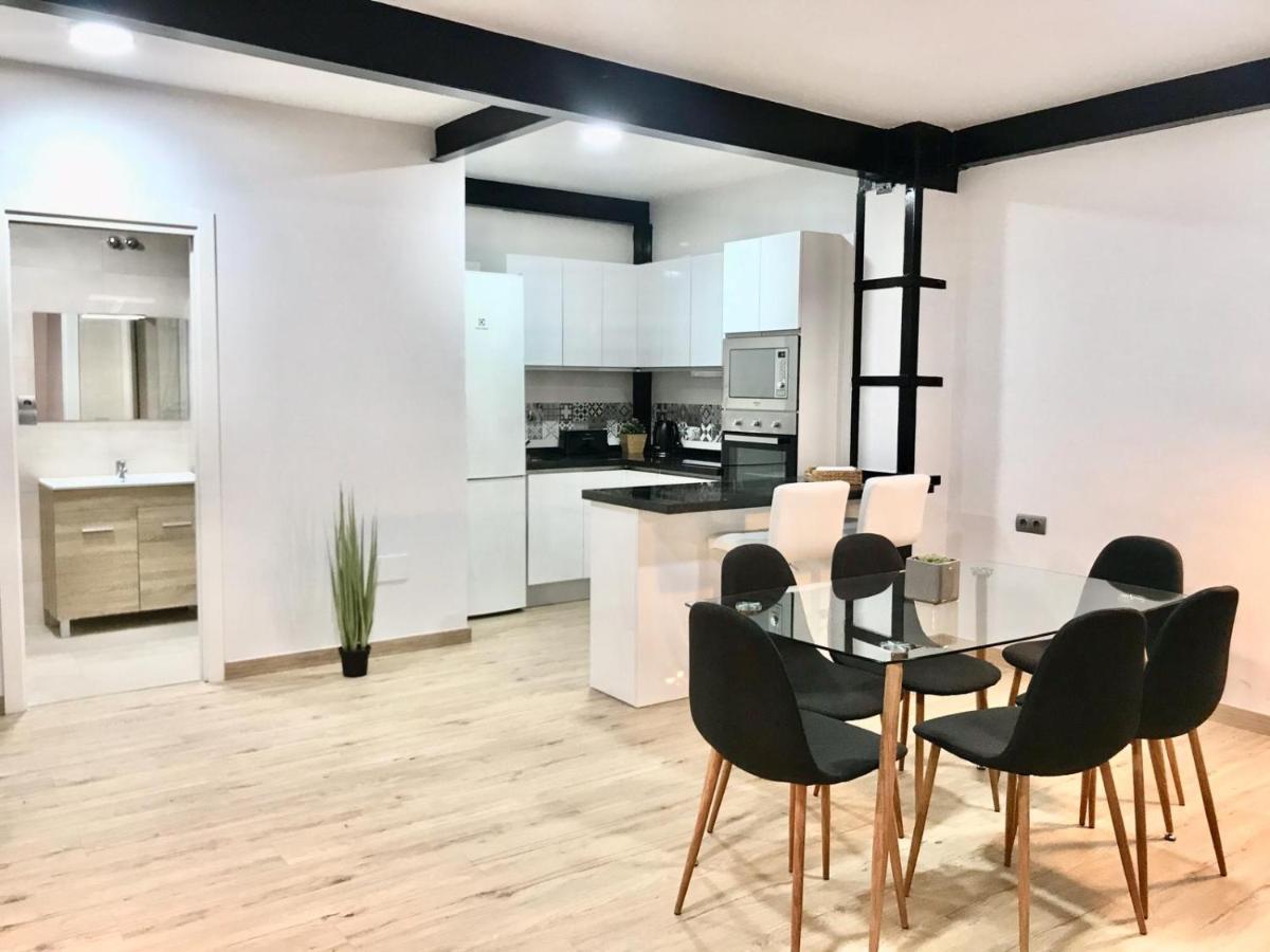 Modern & Spacious Apartment In Plaza De La Merced มาลากา ภายนอก รูปภาพ