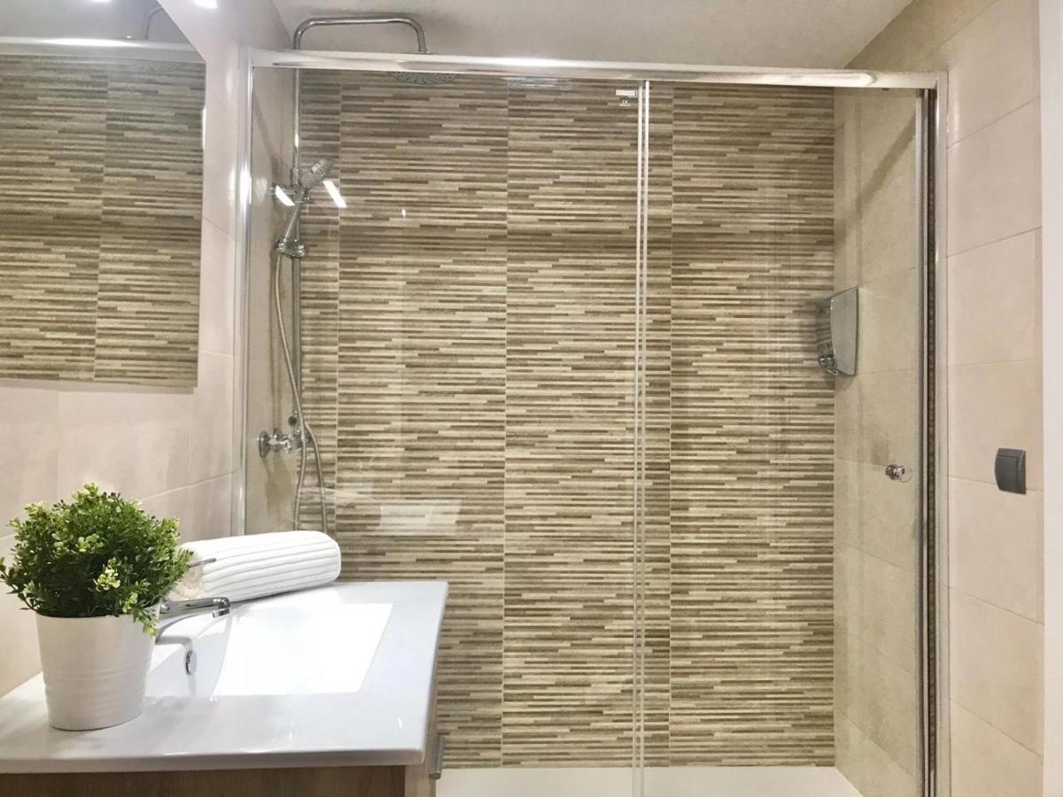 Modern & Spacious Apartment In Plaza De La Merced มาลากา ภายนอก รูปภาพ